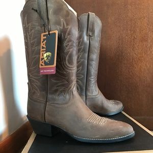 Ariat Western R Toe Boots